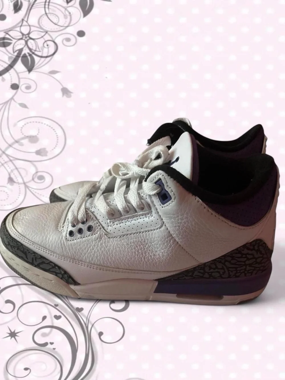 Jordan 3 Dark Iris Retro Sneakers💜🤍